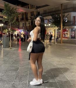 622407754: Chica busca chico en Sevilla
