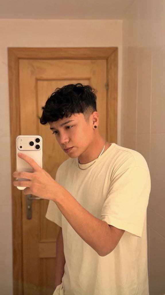 Chico busca chica en Málaga: 