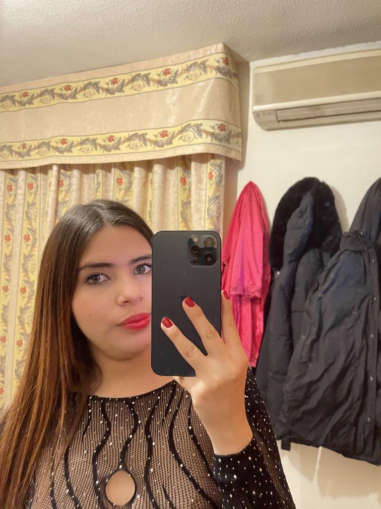 662589999: Chica busca chico en Córdoba