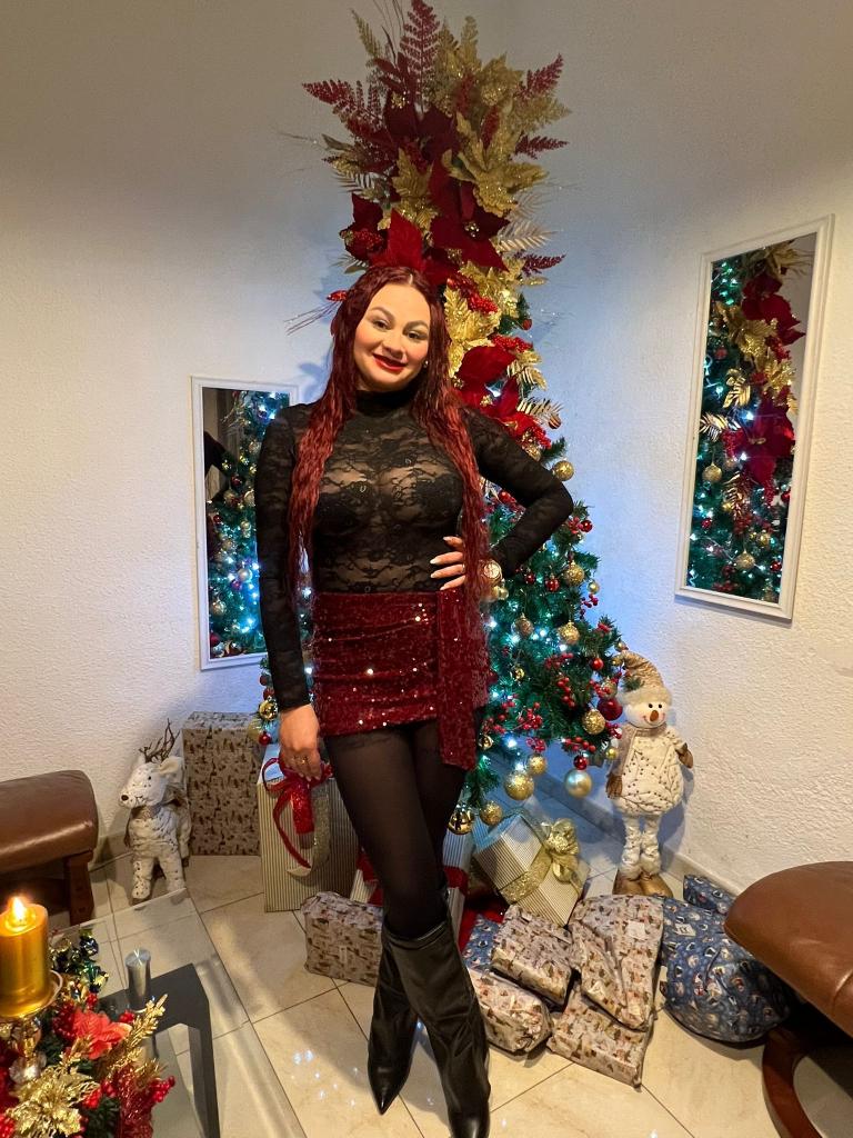 Chica busca chico en Huelva: 