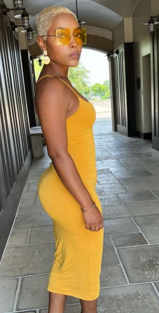 Chica busca chico en Huelva: 