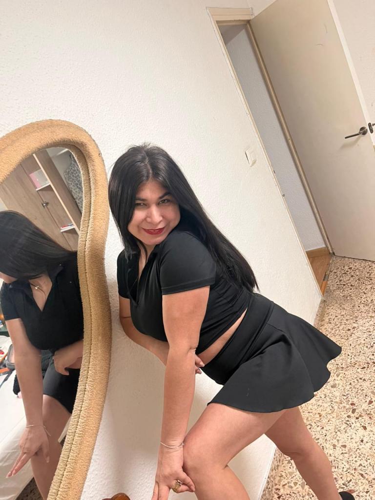 Chica busca chico en Alicante: 