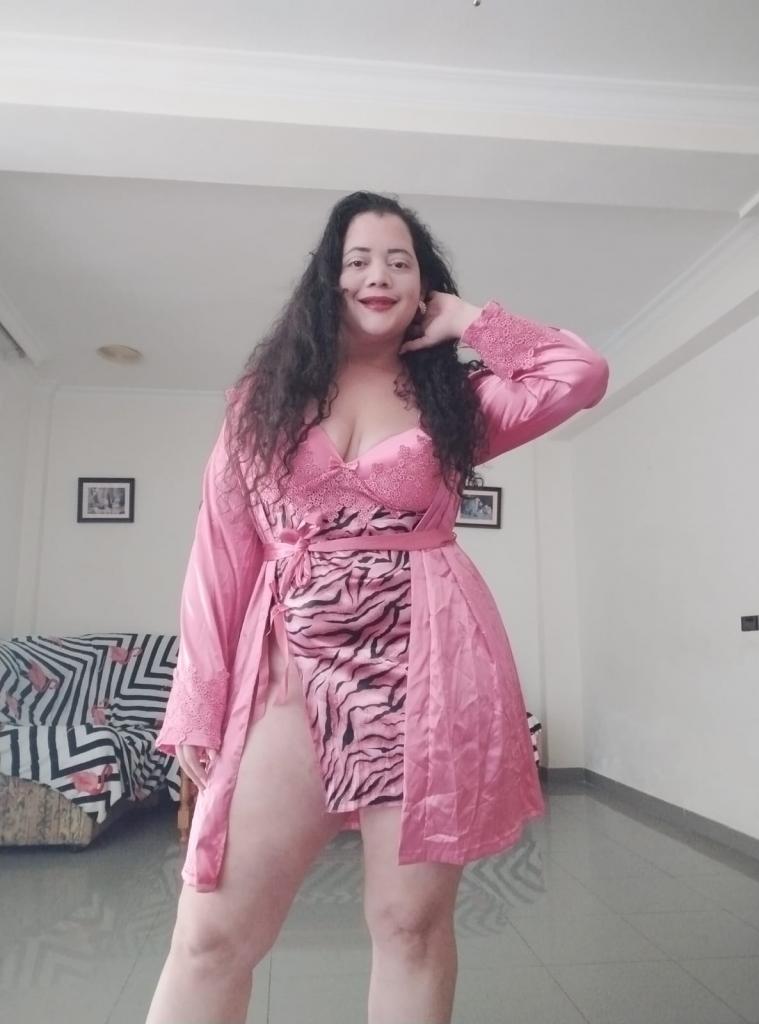 Chica busca chico en Almería: 