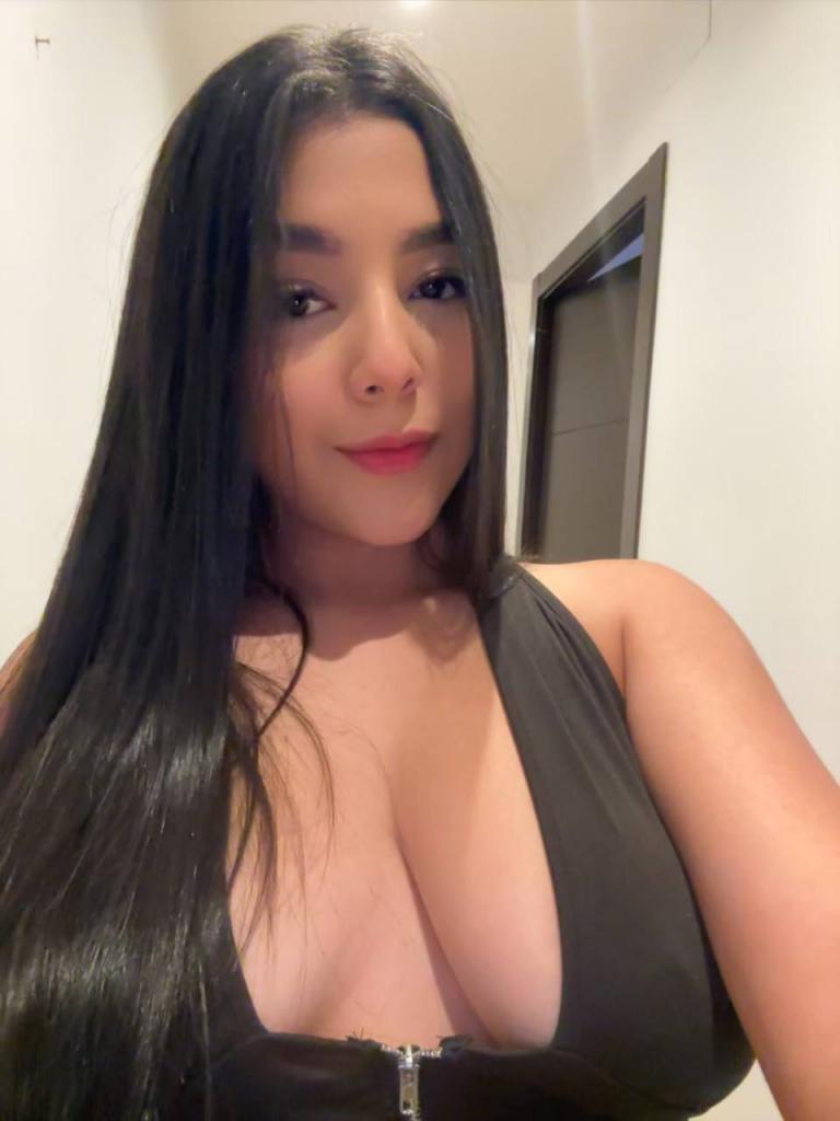 Chica busca chico en Valencia: Chica busca chico