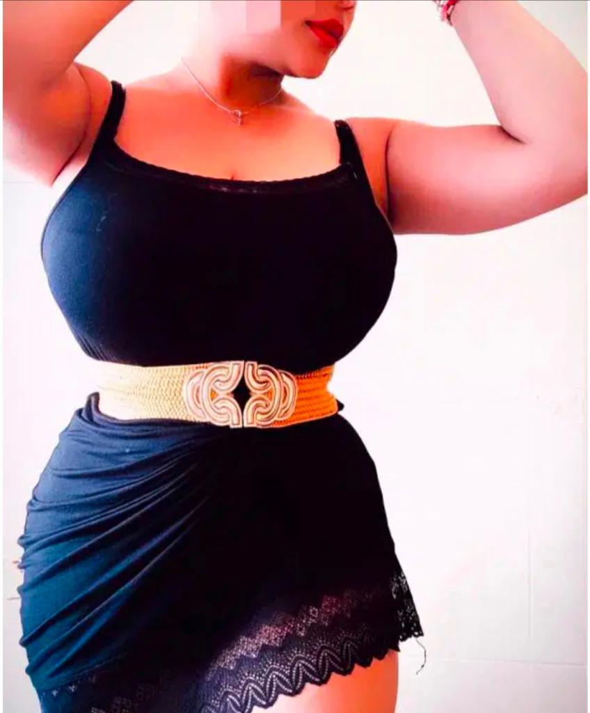 604381323: Chica busca chico en Cantabria