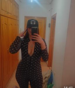 689889664: Chica busca chico en Alicante