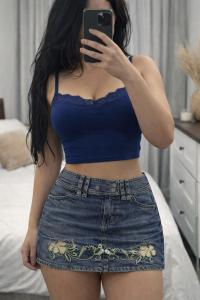 623734526: Chica busca chico en La Coruña