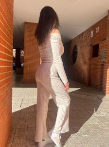 614986366: Chica busca chico en Madrid