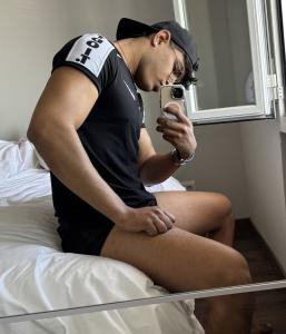 617950806: Chico busca chica en Madrid