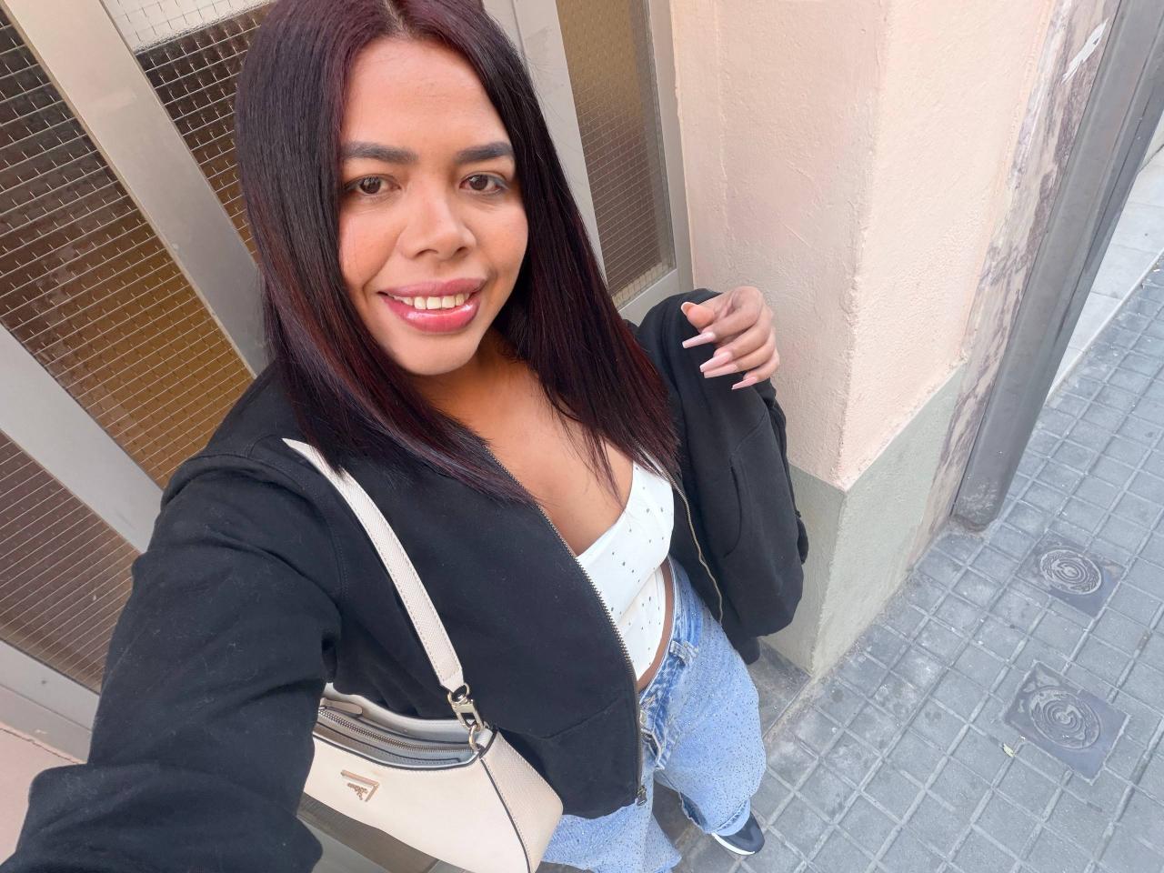 Chica busca chico en Barcelona: 