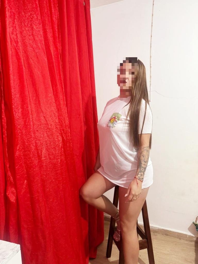 651468720: Chica busca chico en Madrid