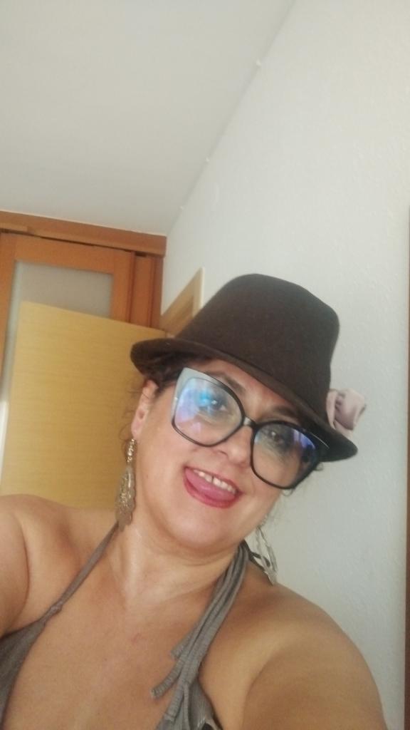 640175702: Chica busca chico en Barcelona