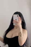 613822319: Chica busca chico en Sevilla