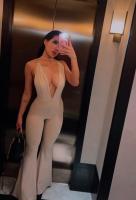 631304214: Chica busca chico en Barcelona