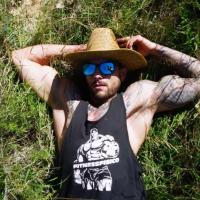 605092018: Chica busca chico en Tarragona