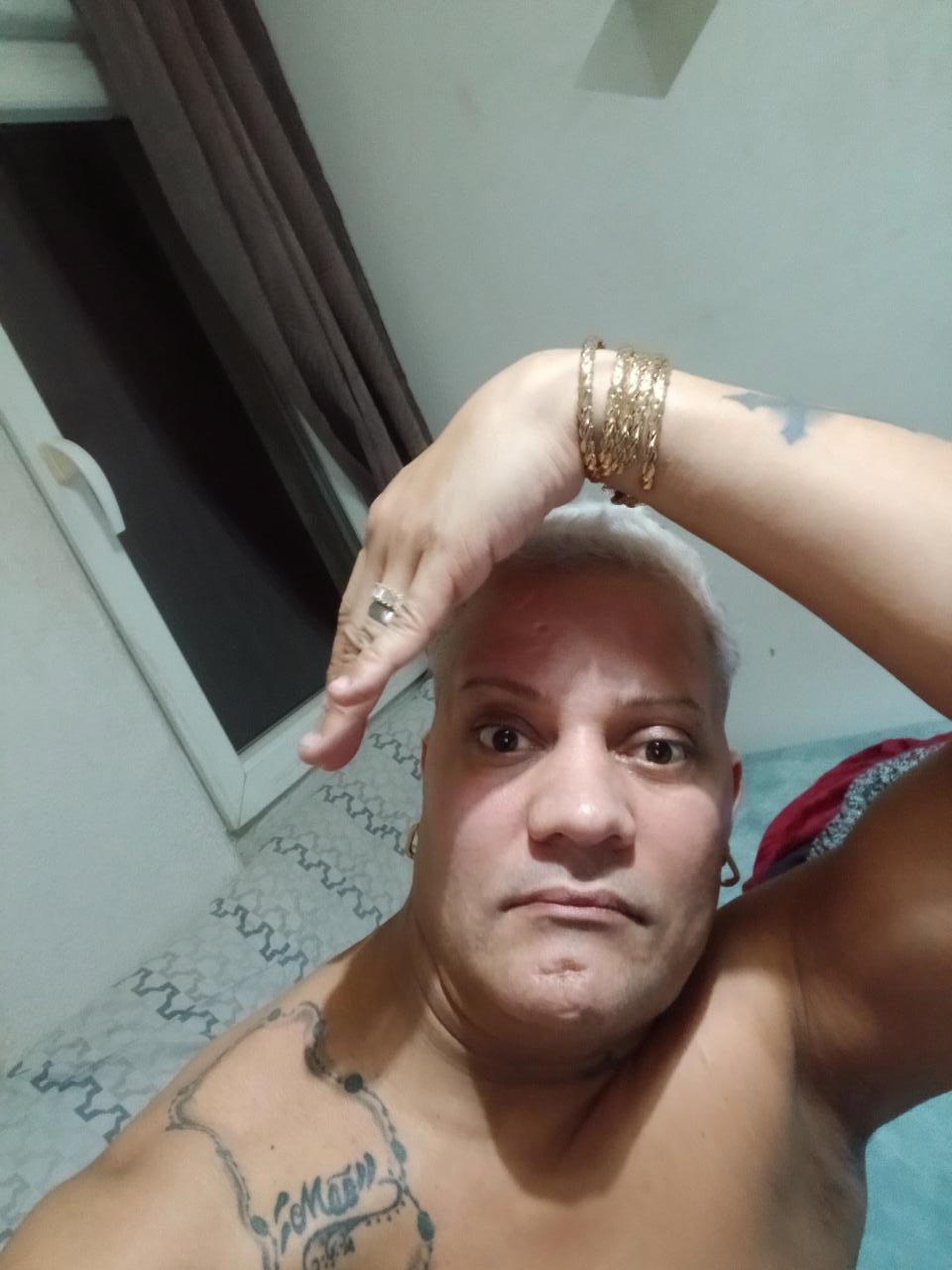 Chico busca chica en Zaragoza: 