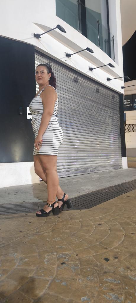 642283457: Chica busca chico en Málaga