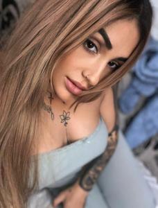 671210403: Chica busca chico en Valencia