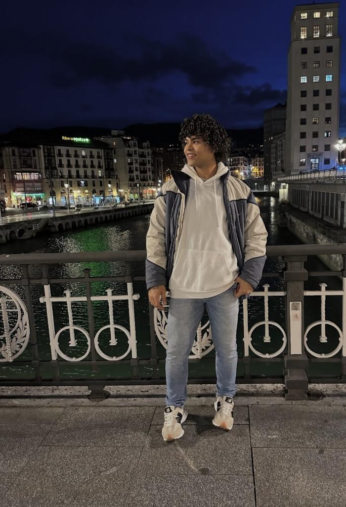 Chico busca chica en Alicante: 