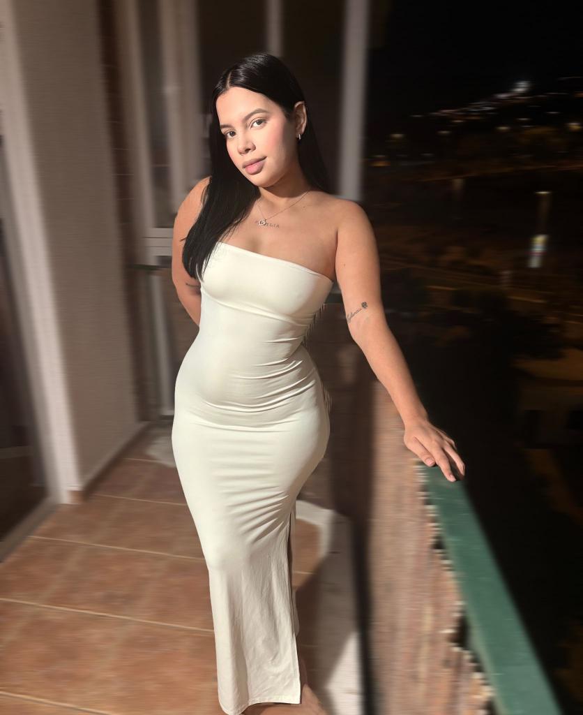 633852067: Chica busca chico en Tenerife