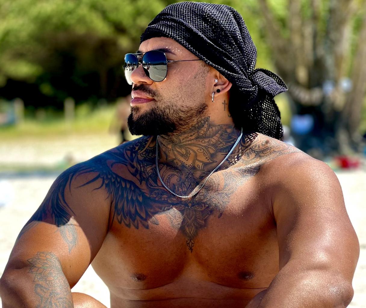 657227585: Chico busca chica en Pontevedra