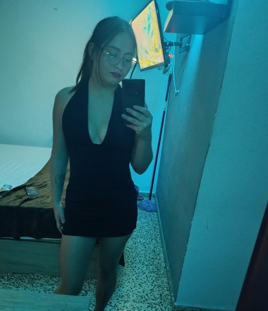 Chica busca chico en Ibiza: 