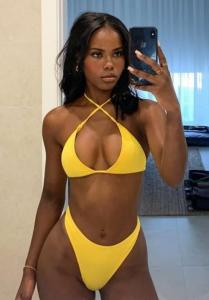 651148336: Chica busca chico en Barcelona