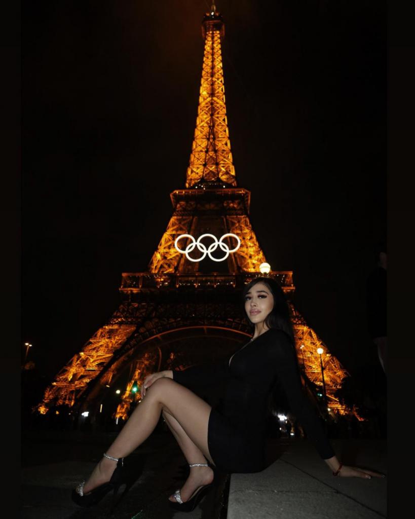 Chica busca chico en Barcelona: 