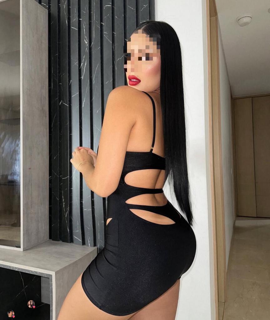 647038839: Chica busca chico en Las Palmas