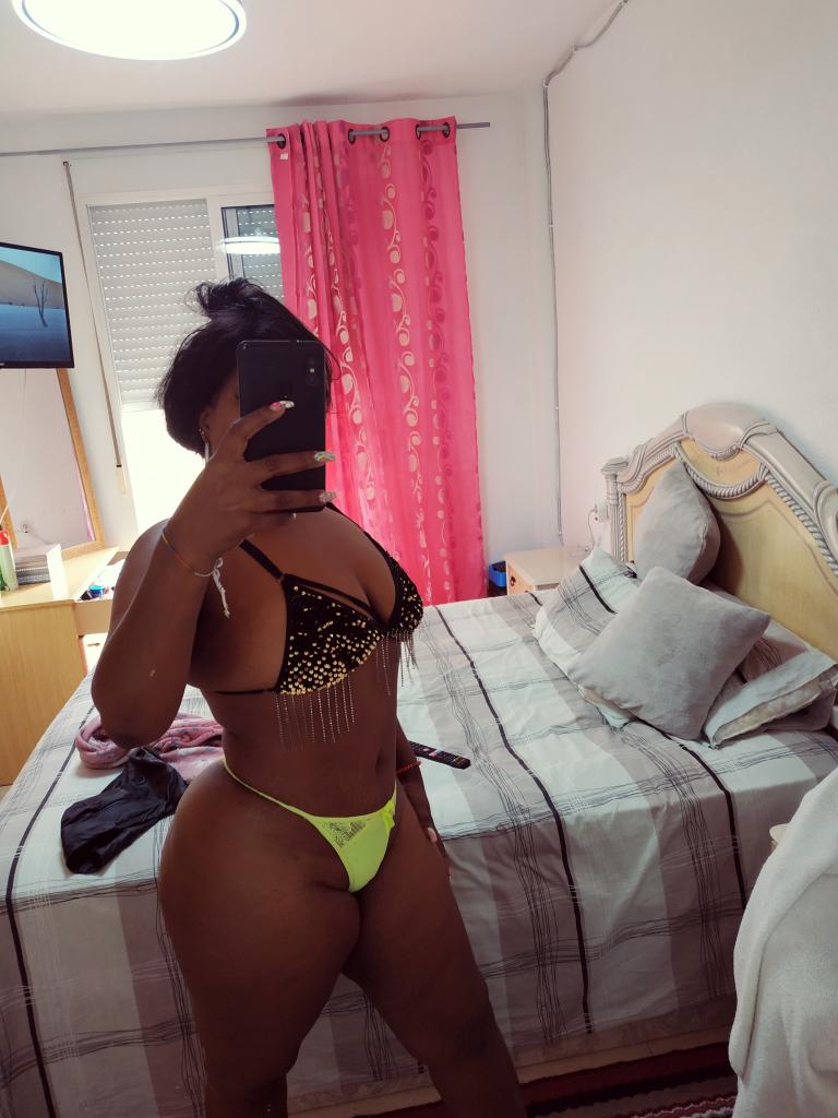 Chica busca chico en Valencia: 