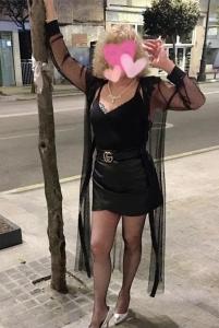 641934088: Chica busca chico en La Coruña