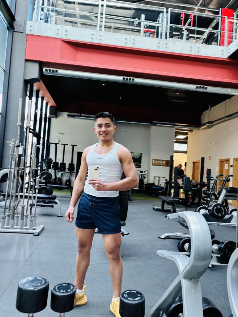 Chico busca chica en Alicante: 