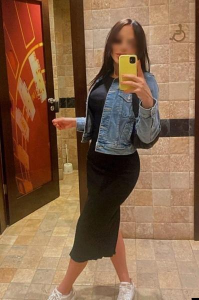 Chica busca chico en Tenerife: 