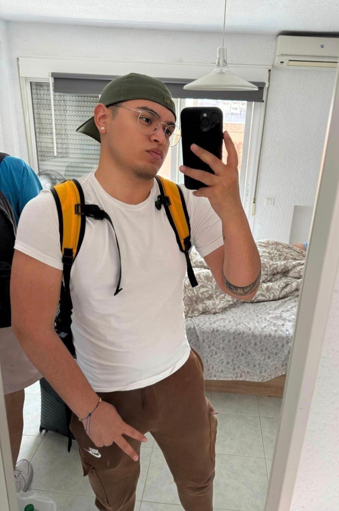 Chico busca chica en León: 