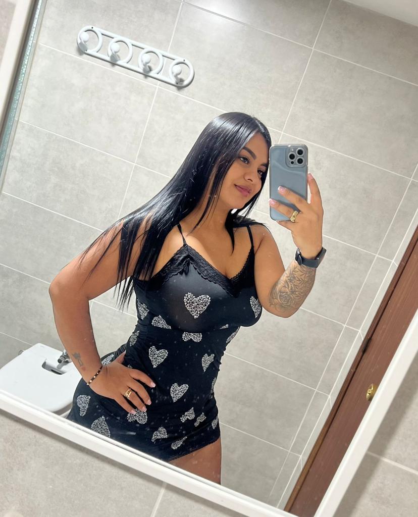 623254341: Chica busca chico en Alicante