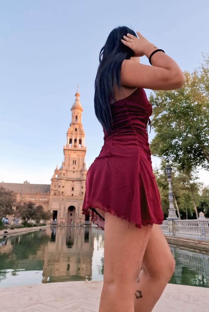 673786373: Chica busca chico en Sevilla