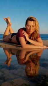 671299028: Chica busca chico en Barcelona