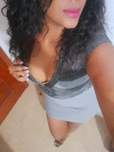 617738976: Chica busca chico en Málaga
