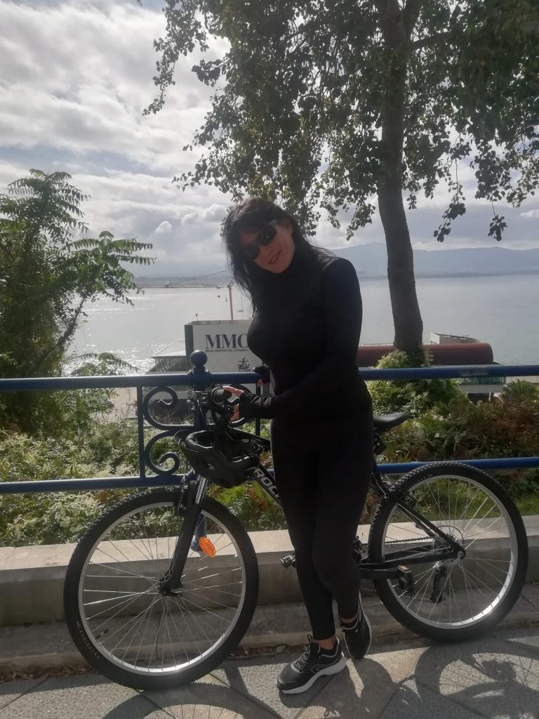 Chica busca chico en Asturias: 