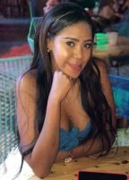 677277599: Chica busca chico en Vizcaya