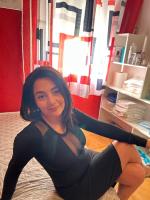 643551303: Chica busca chico en Granada