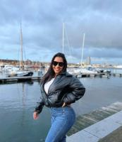 631361845: Chica busca chico en Madrid