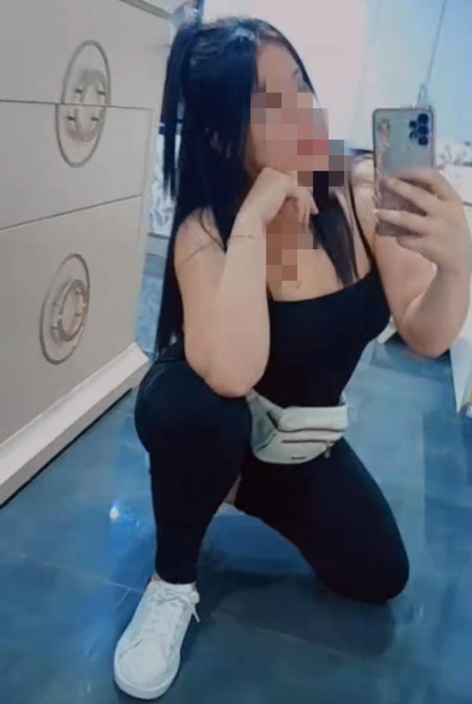 642252090: Chica busca chico en Madrid