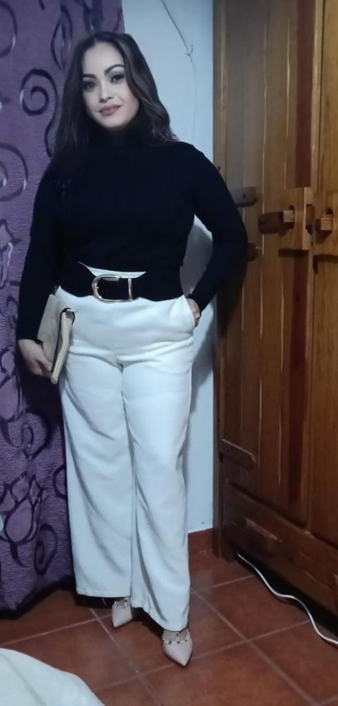 Chica busca chico en Huelva: 