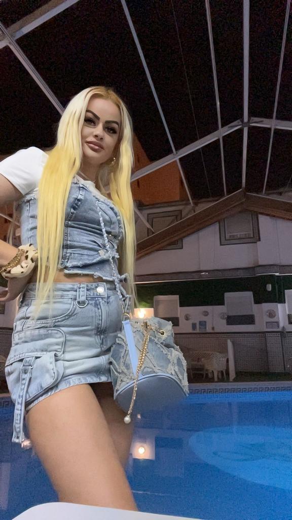 Chica busca chico en Sevilla: 