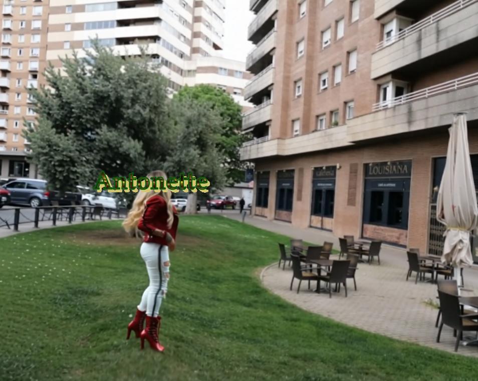 Chica busca chico en Lérida: 