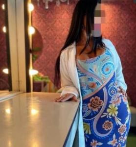 637054217: Chica busca chico en Cádiz