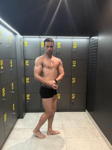 613875975: Chico busca chica en Alicante