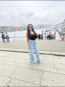 661119281: Chica busca chico en Madrid