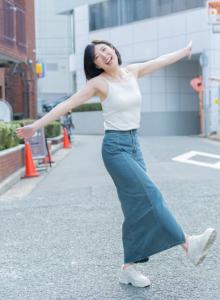 614393394: Chica busca chico en Madrid